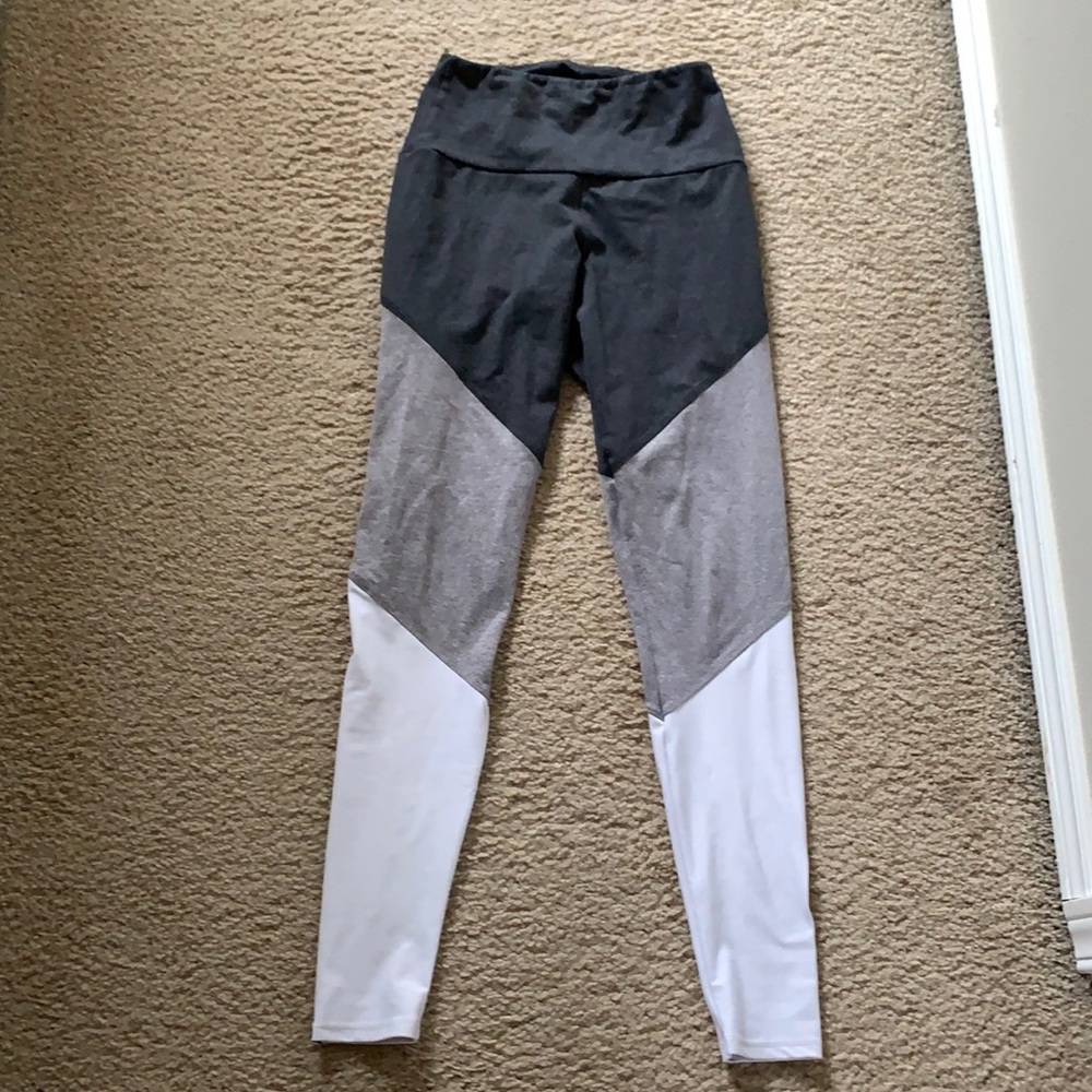 Onzie Color Block Leggings